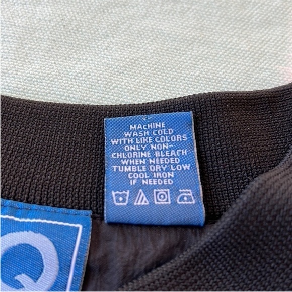 HSQ Harvard Square Disneys Wide World Of Sports Lightweight Pullover Windbreaker - Picture 7 of 9